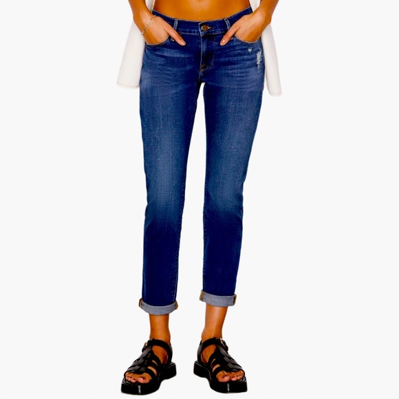 FRAME Le Garçon High-Rise Slightly Distressed Jeans - 30 - Picture 3 of 17